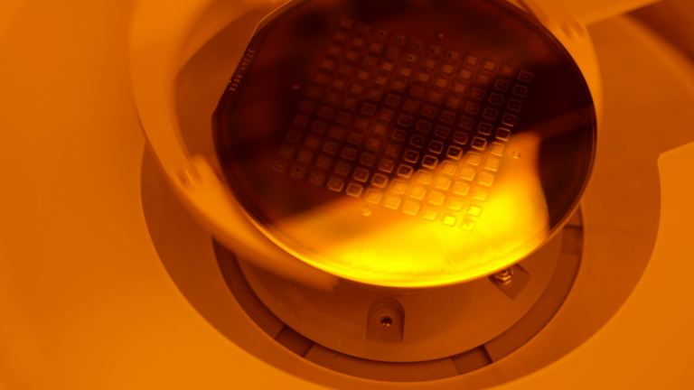 Photonic Chip SMART Photonics